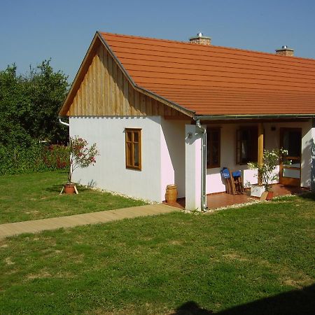 Vila Martonvendeghaz 1 Gelse Exteriér fotografie